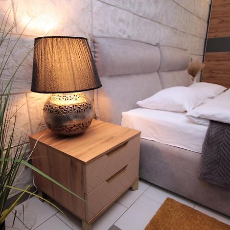 Inn Home Apartments In Kiev Center Exterior foto