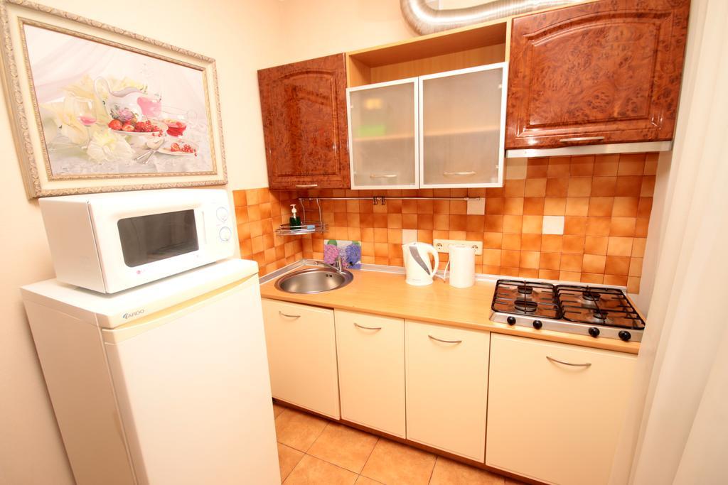 Inn Home Apartments In Kiev Center Exterior foto